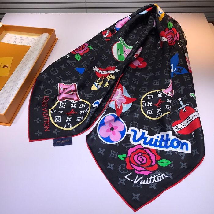 Louis Vuitton Scarf LVS00074